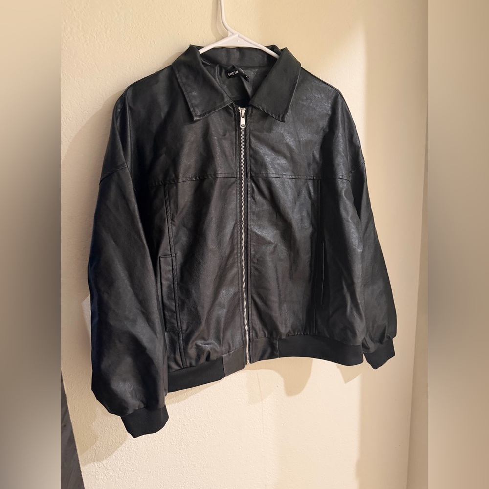 SHEIN Black Faux Leather Jacket
